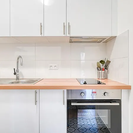 Charmant T2 Moderne Avec Balcon - 317b Apartmán